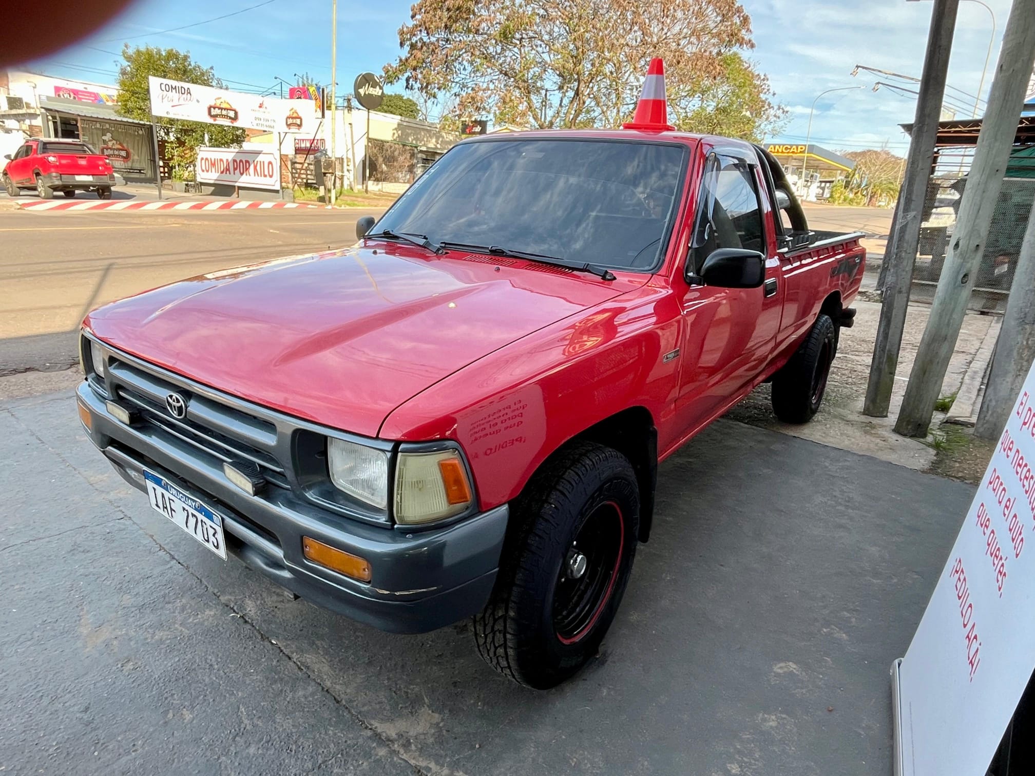 TOYOTA HILUX 2.4 DIESEL