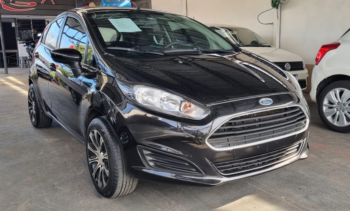 FORD FIESTA 1.6