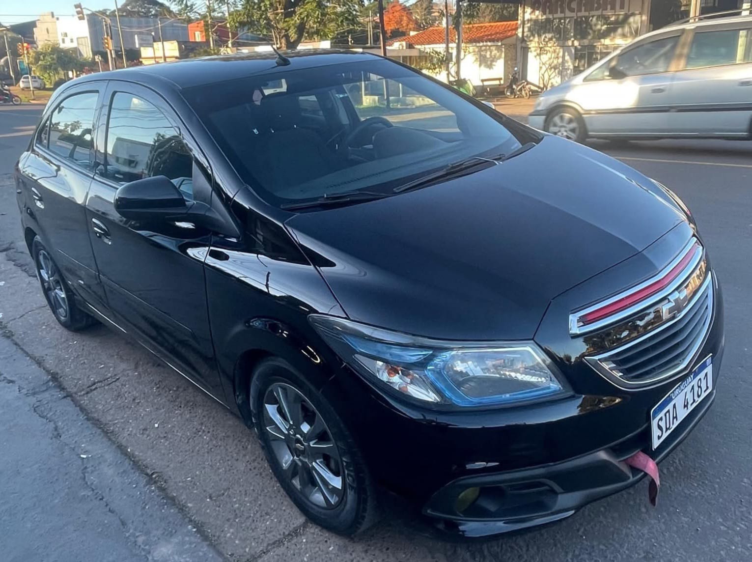 CHEVROLET ONIX LTZ 1.4 - 2015
