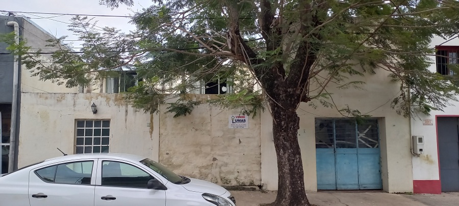 Casa de 3 dorm con galpon,posibilidad solo galpon en U$$ 58.000